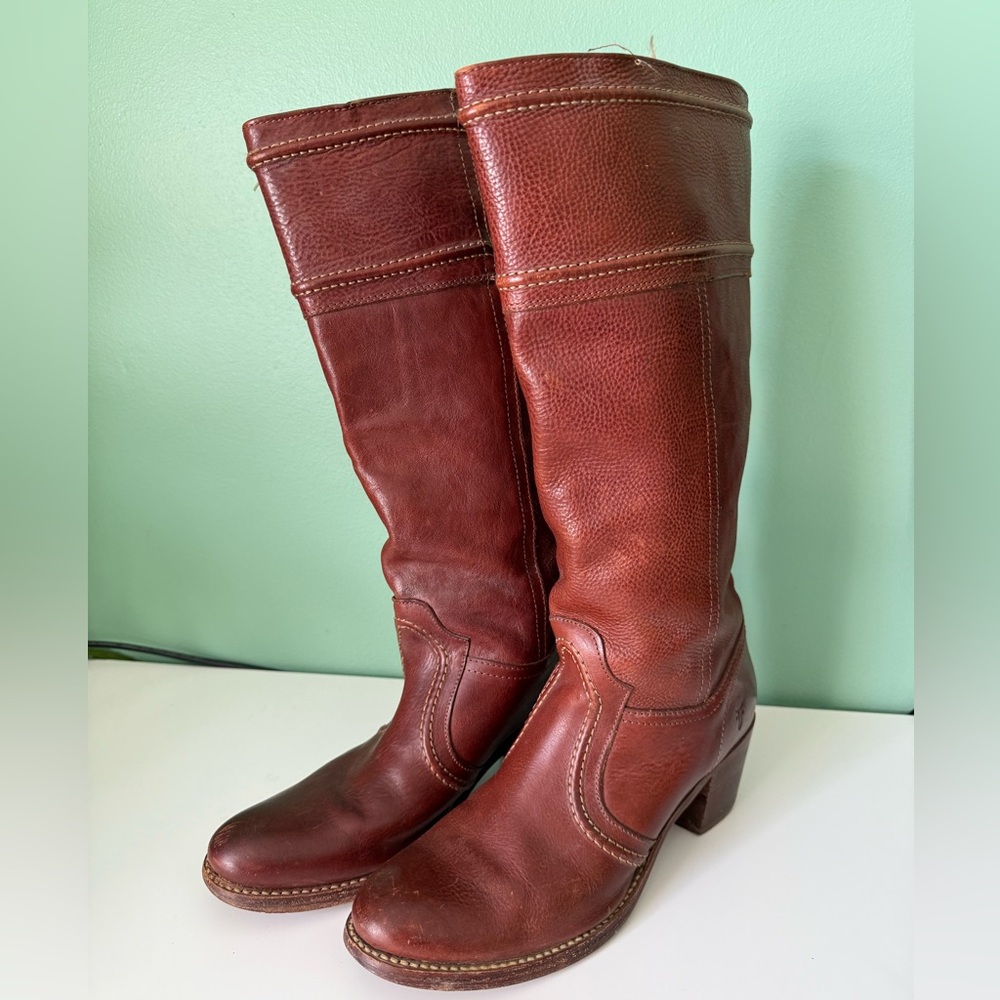 Frye Jane Stitch Leather Heeled Knee High Boots size 10